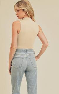 Bere Mock Neck Bodysuit - Cream